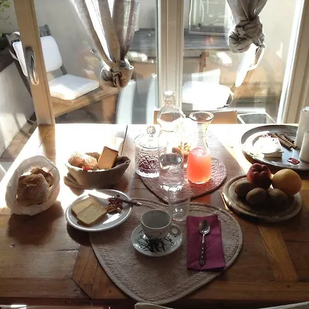 Casa D'arte Bed and Breakfast Πάρμα